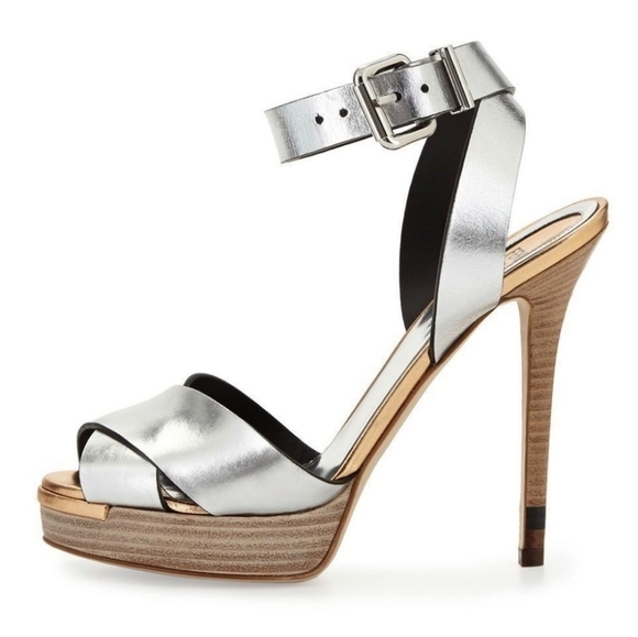 FENDI Roma Claire Silver ankle strap high heels size 6.5 NEW! - Picture 2 of 13